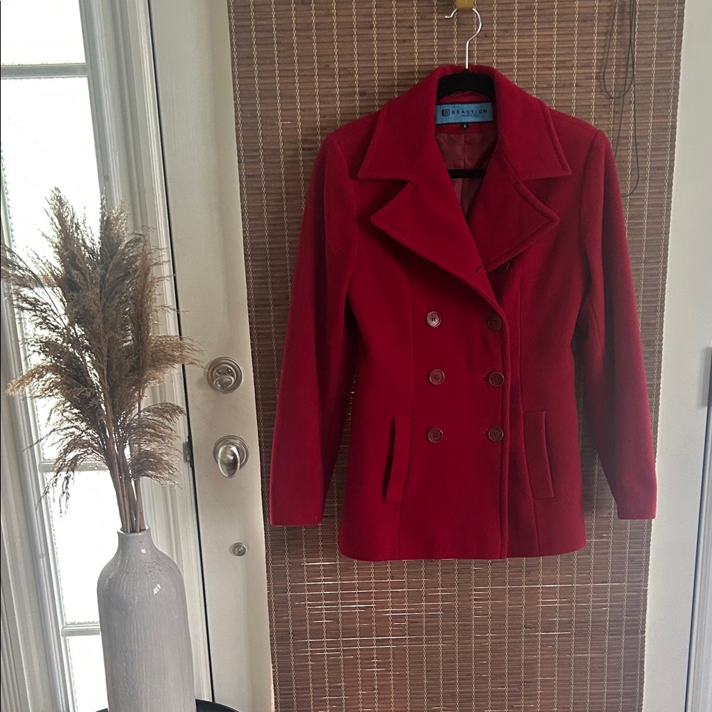 ✨ Kenneth Cole Reaction Red Peacoat ✨